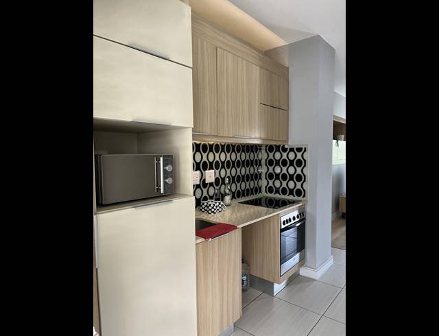 1 BEDROOM APARTMENT RENTED IN RIVONIA